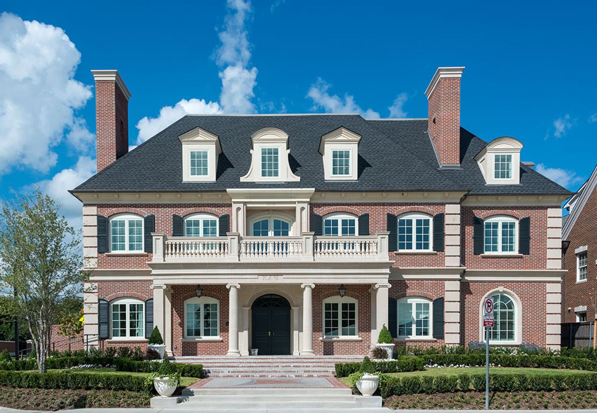 Top 10 Prettiest Sorority Houses In America top-10-prettiest-sorority-houses-in-america