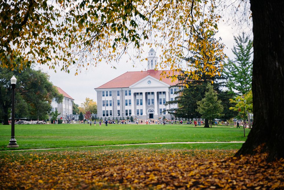 The 15 Best Places To Cry At JMU