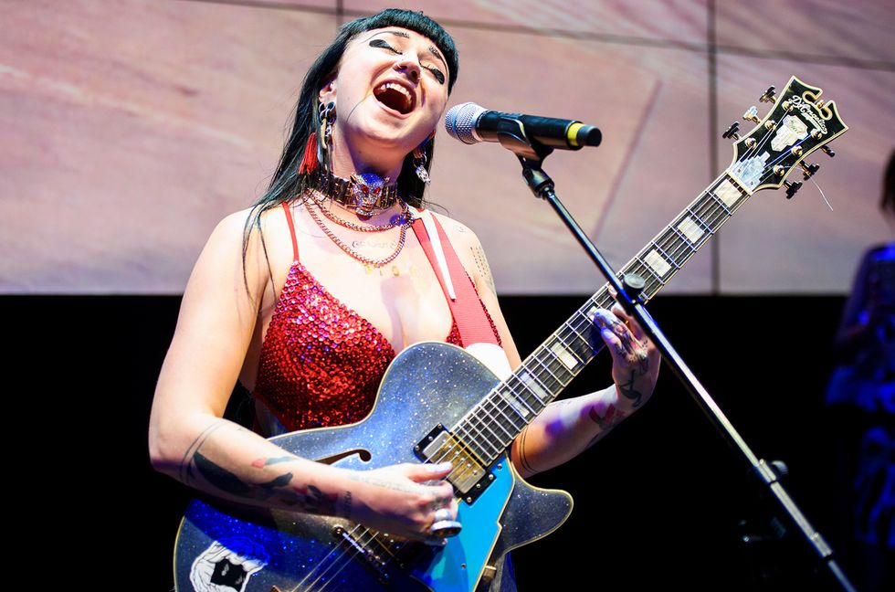 Hiatus Kaiyote S Choose Your Weapon Is So Good It Hurts Popdust hiatus kaiyote s choose your weapon