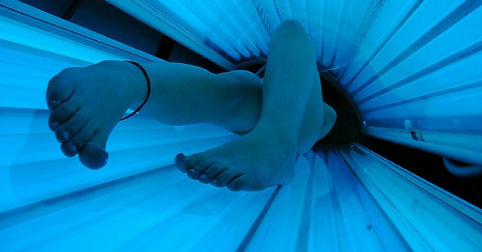 a-response-7-questions-for-the-girl-inside-the-tanning-bed