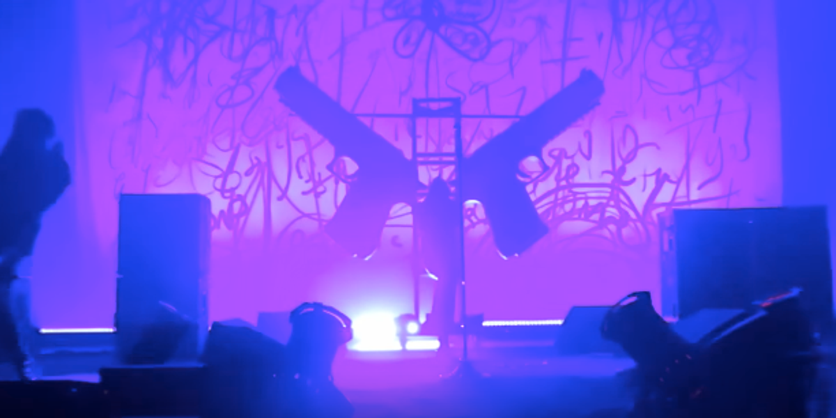 Marilyn Manson Crushed by Stage Scenery