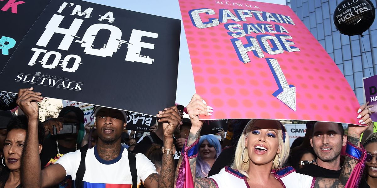 21 Savage Declares "I'm a Hoe, Too" to Support Girlfriend Amber Rose