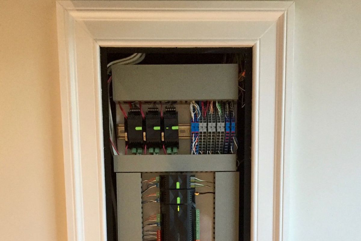 Loxone, First Cloud Free Smart Home System