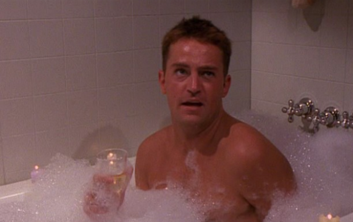 12 Times Chandler Bing's Quick Wit Put Us In Tears
