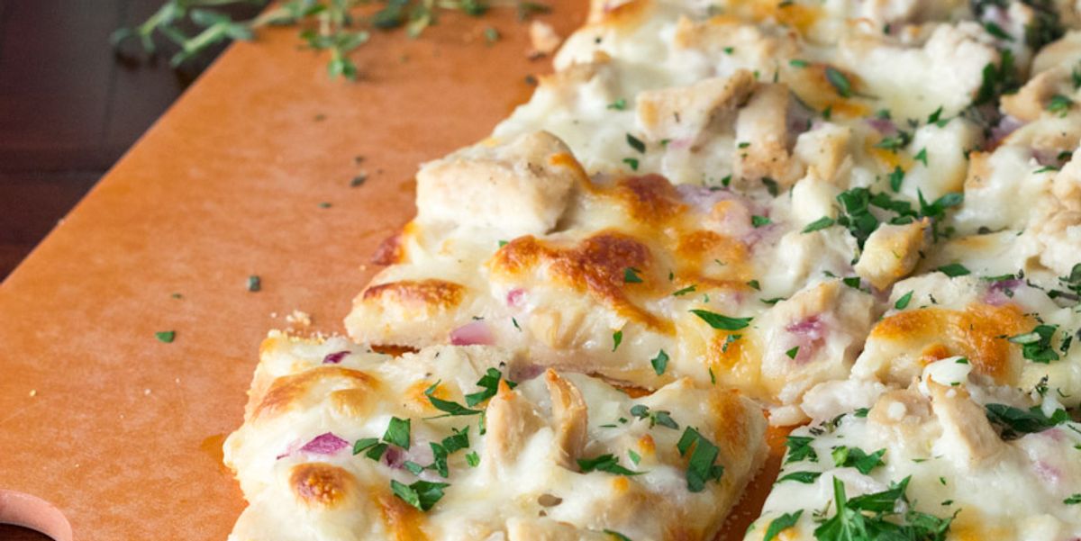 Roasted Garlic, Chicken & Herb White Pizza - My Recipe Magic