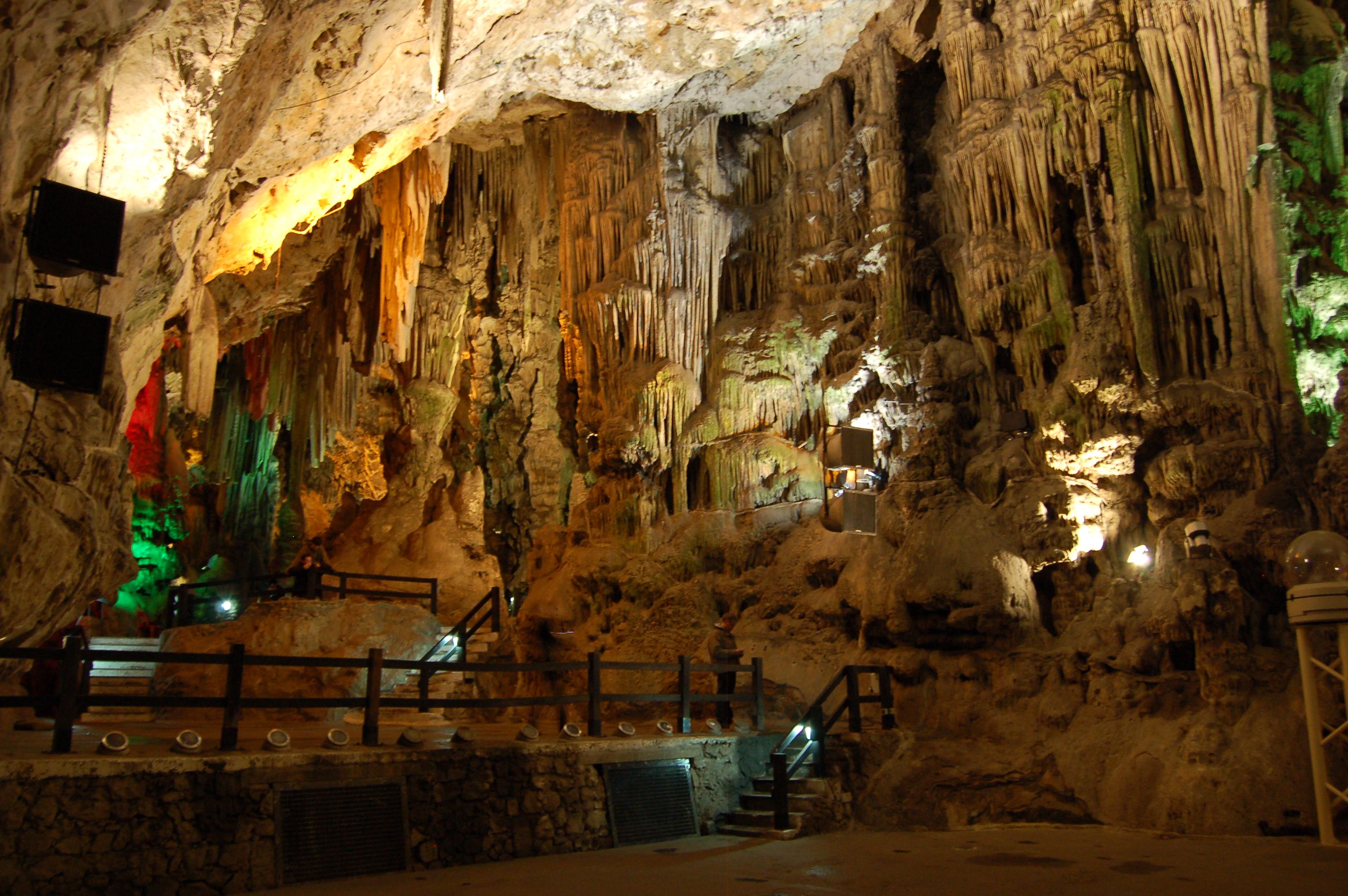 10 Best Caves To Visit In Alabama For When You Want To Escape Life   Img 