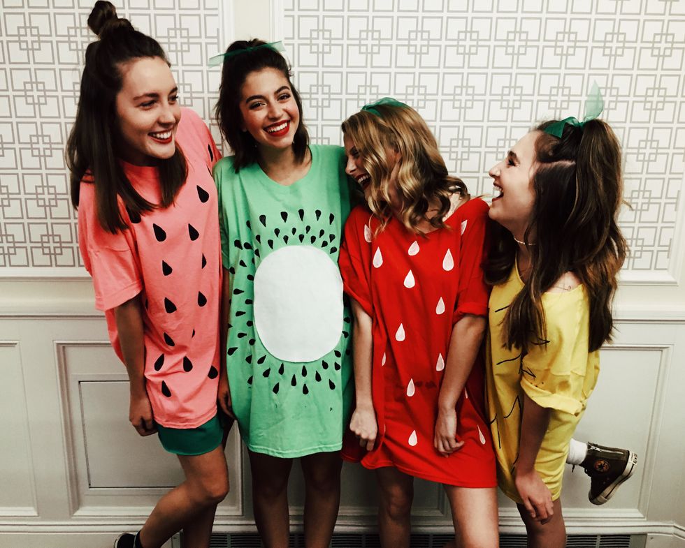 Halloween Costumes With Your Best Friend - 50 Easy Halloween Costumes To Do With Your Best Friend Halloween Costumes With Your Best Friend - 50 Easy Halloween Costumes To Do With Your Best Friend
