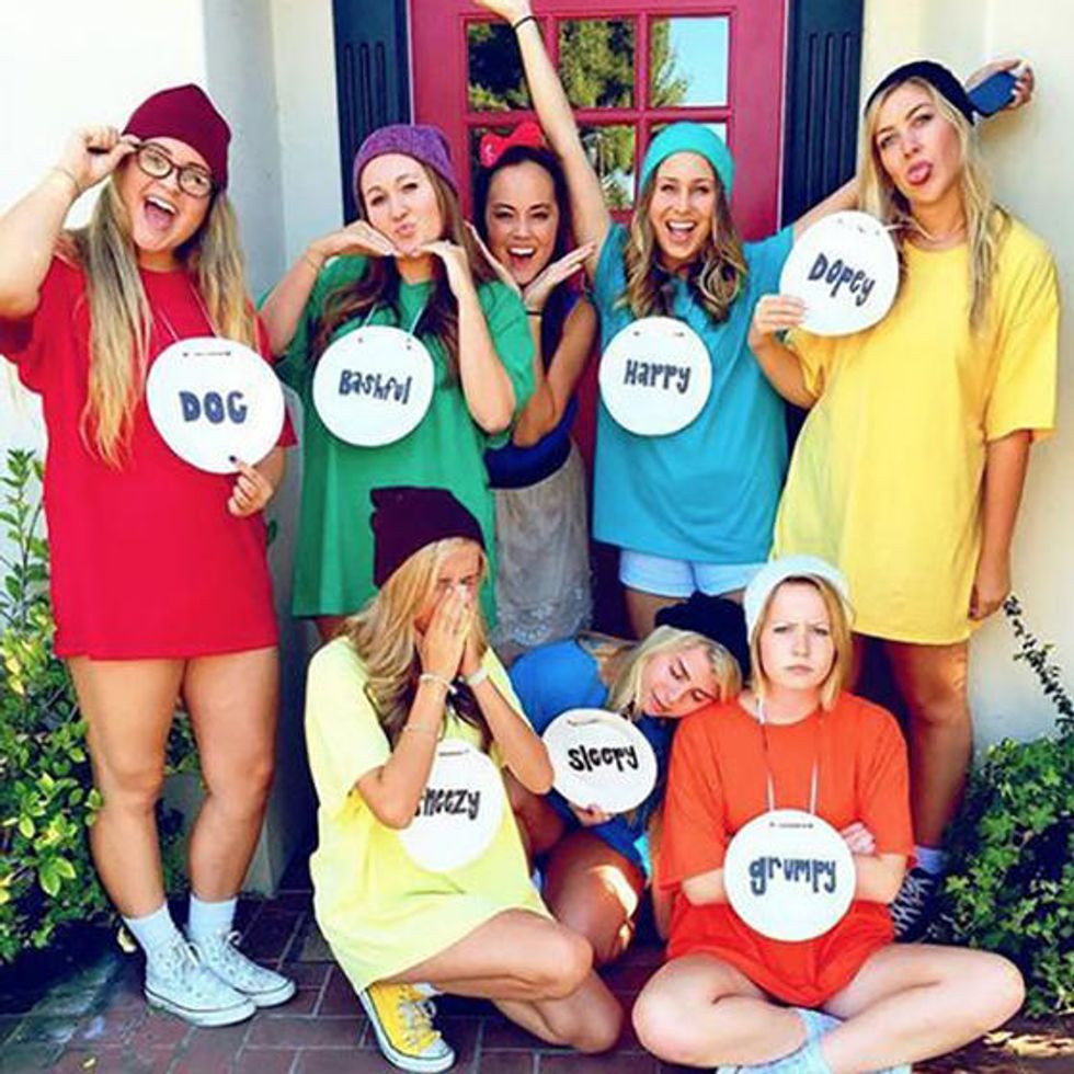 20 Last Minute Costume Ideas For You And Your Sqaud This Halloweekend