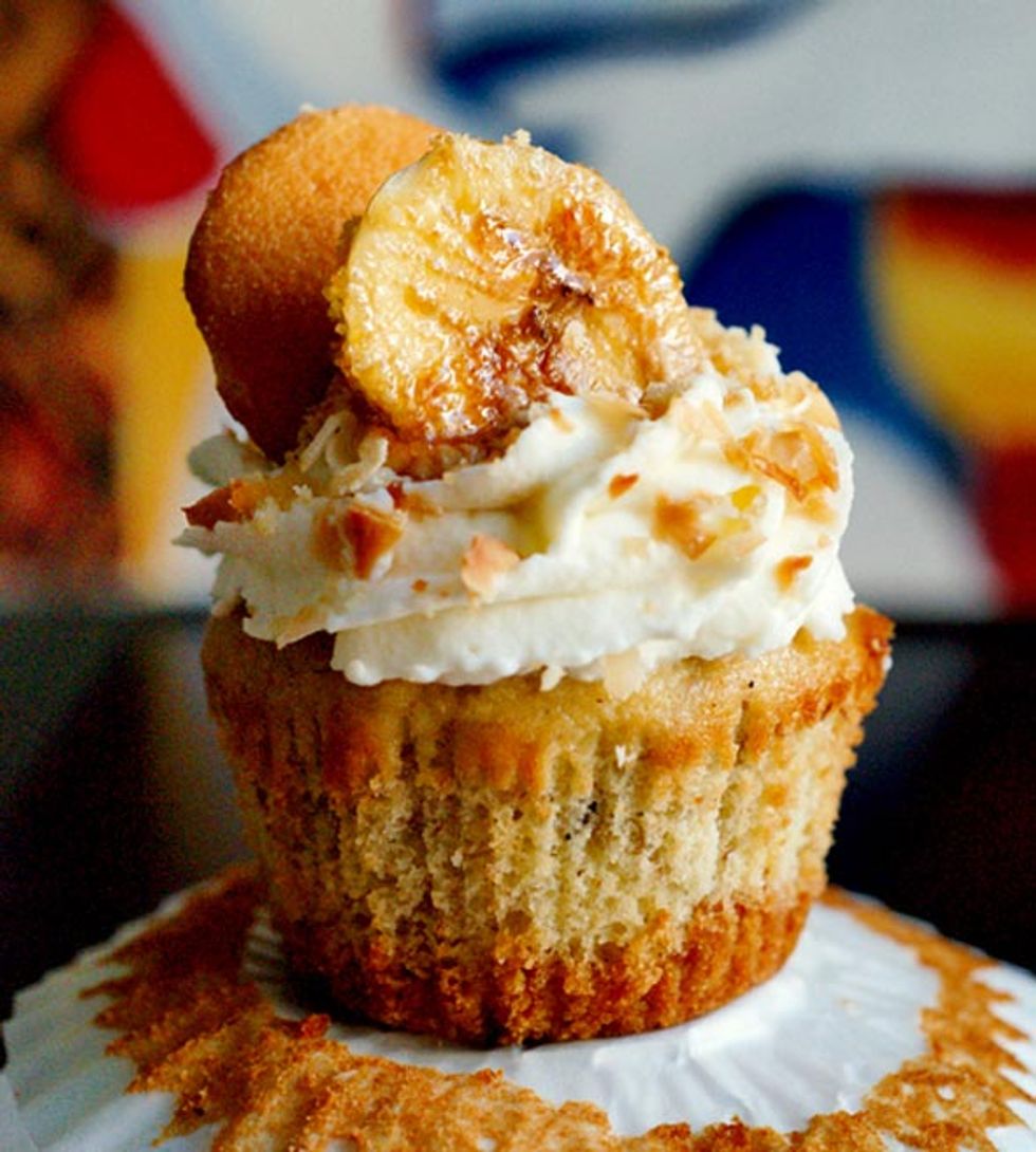 Delicious Banana Cream Pie Cupcakes That Will Make Your Mouth Water 