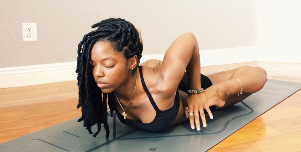 Racheal Weathers: How This Self-Taught Yogi Overcome Her Body Issues By Practicing Yoga