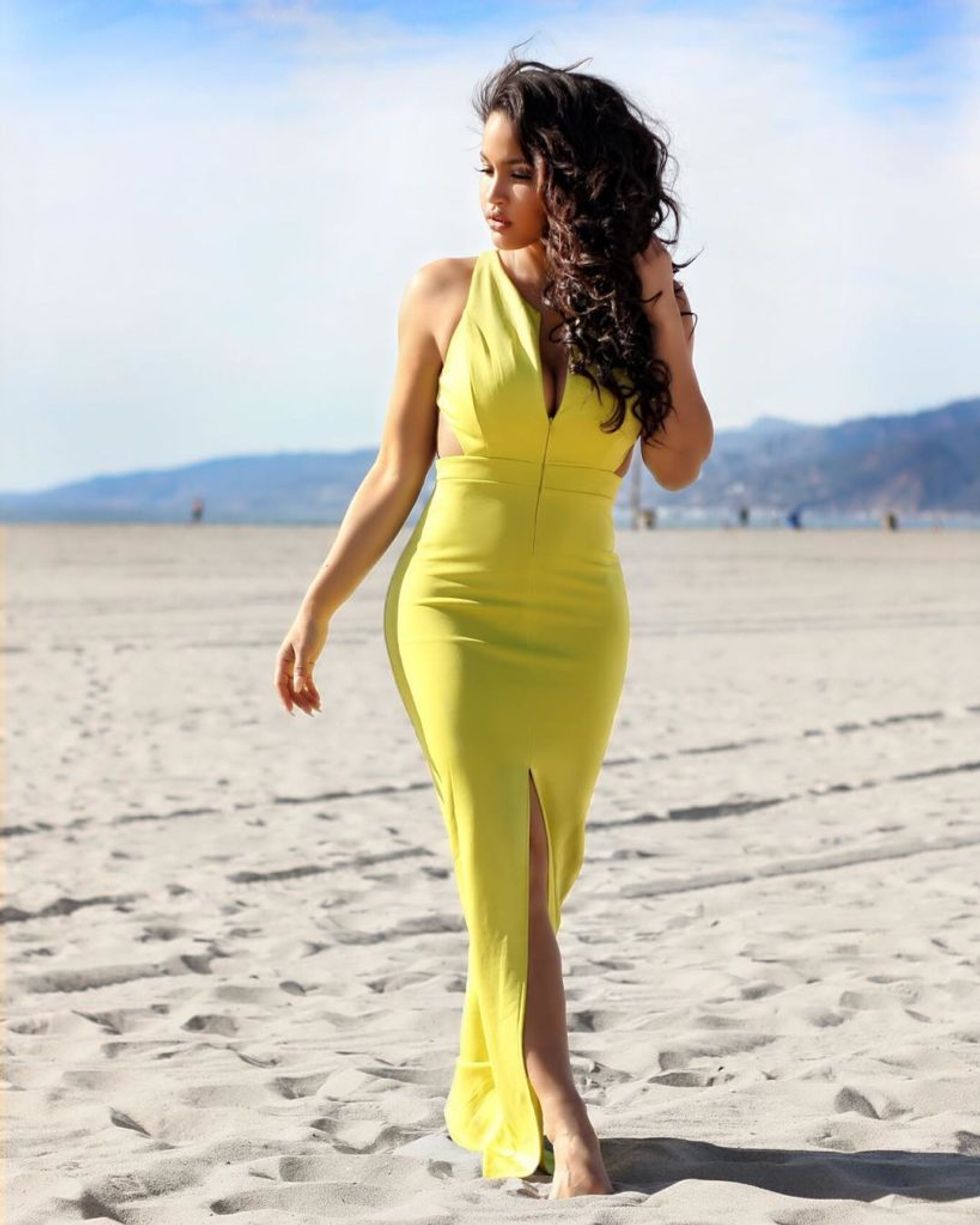 From Immigrant To Entrepreneur: How Rosa Acosta Hustled Her Way To ...