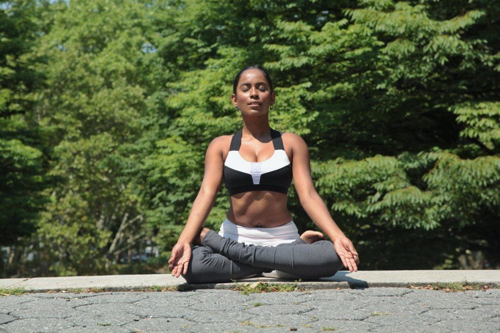 Chakra Yoga: The Best Yoga Poses for Balancing 7 Chakras - Fitsri Yoga