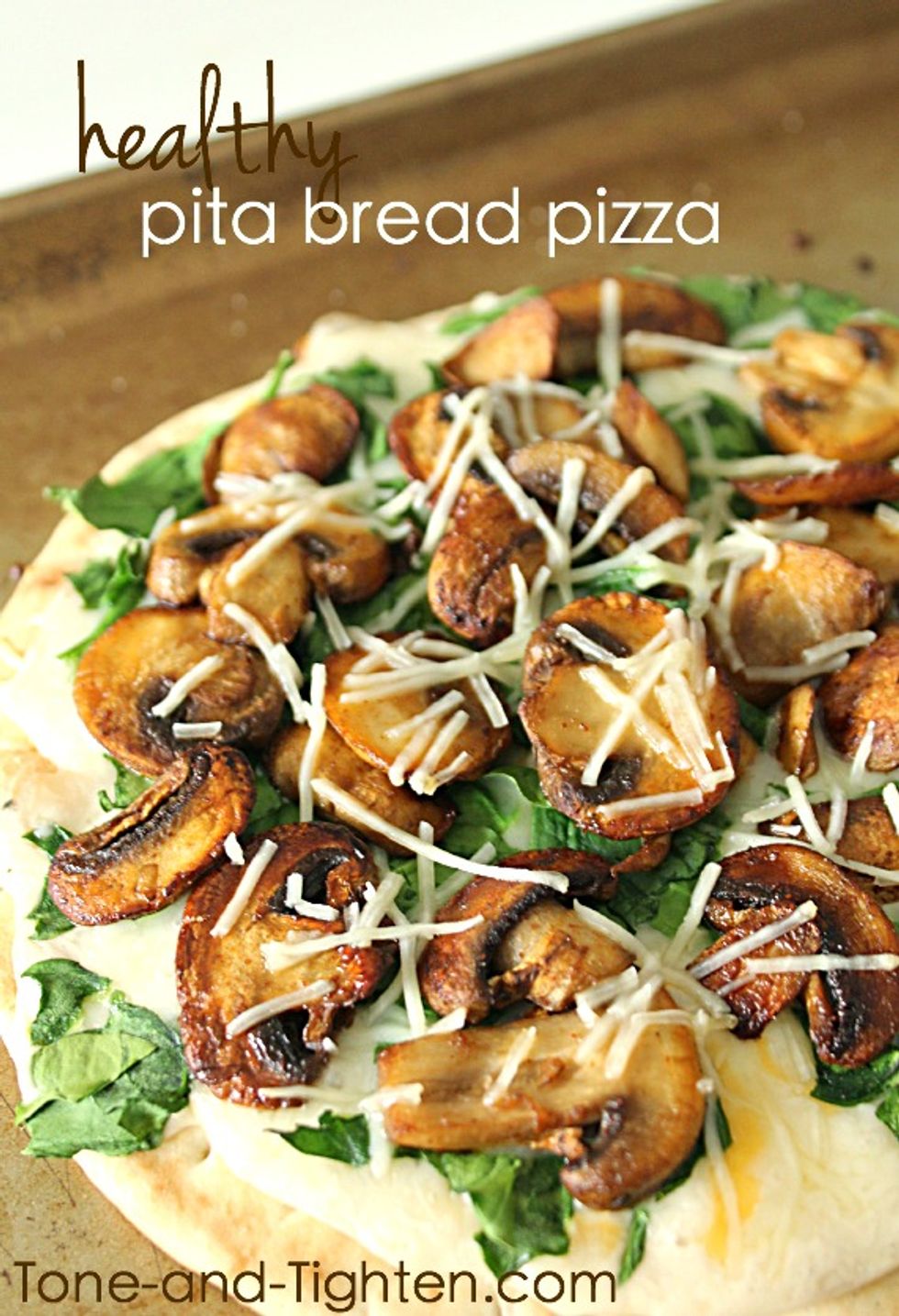 HEALTHY Pita Bread Pizza - My Recipe Magic