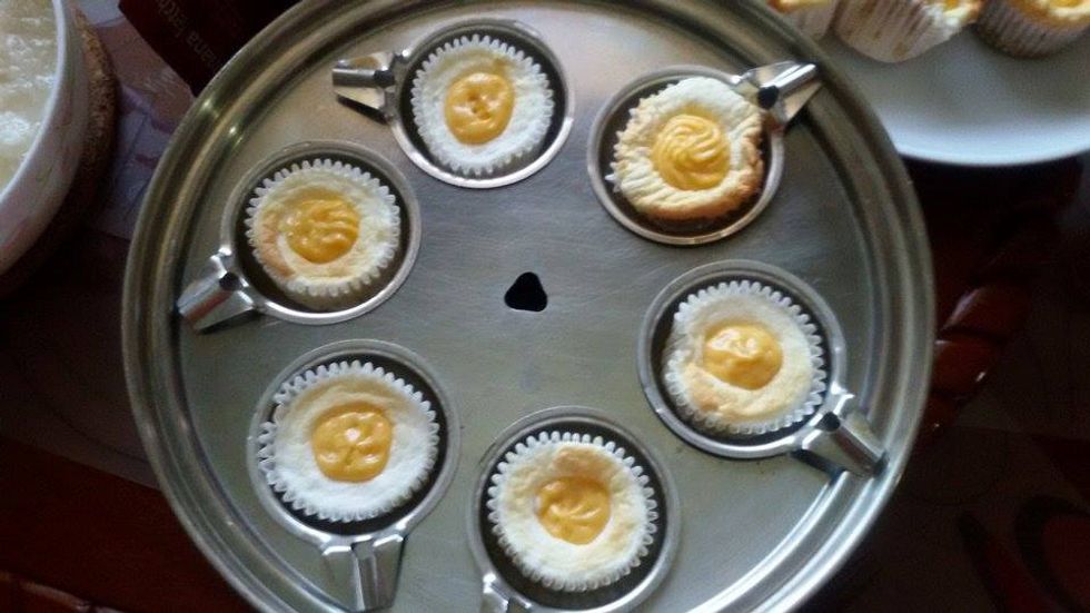 Brazo De Mercedes Cupcakes - My Recipe Magic