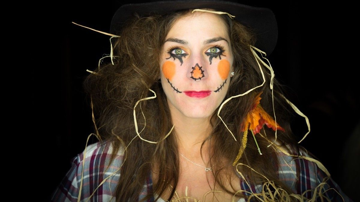 Halloween Costumes You Can DIY With What's Already In Your Wardrobe