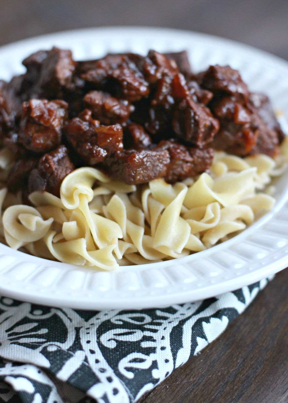Family Pleasing Hungarian Goulash My Recipe Magic