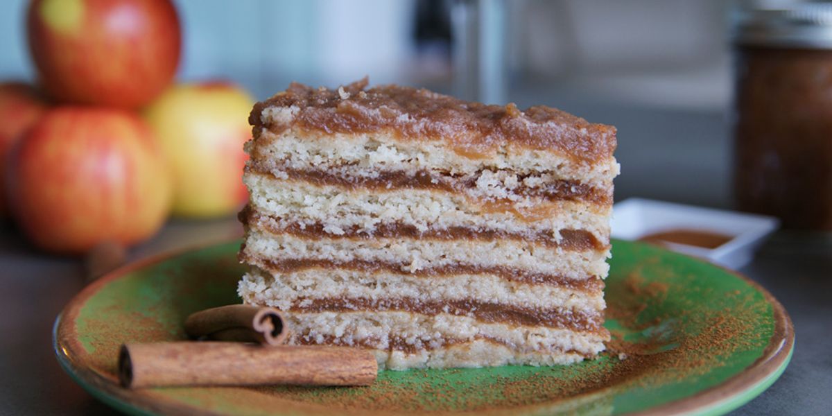 East Tennessee Apple Stack Cake - My Recipe Magic