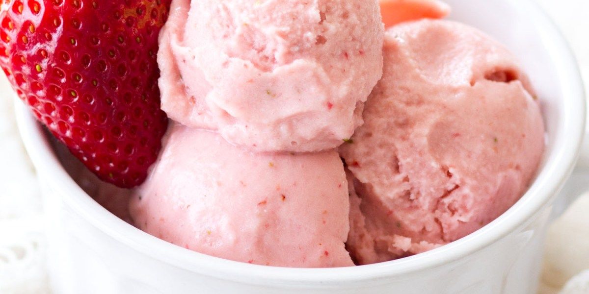 Strawberry Buttermilk Ice Cream My Recipe Magic