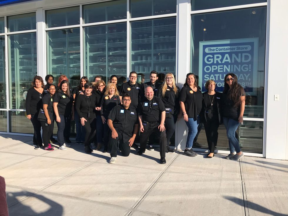 5 Reasons I LOVE Being A Container Store Employee!