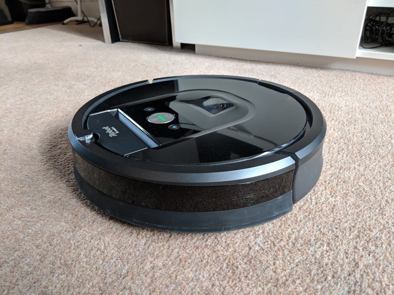 iRobot Roomba 980 本体 Amazon.com - iRobot Roomba 980 Robot Vacuum-Wi-Fi Connected