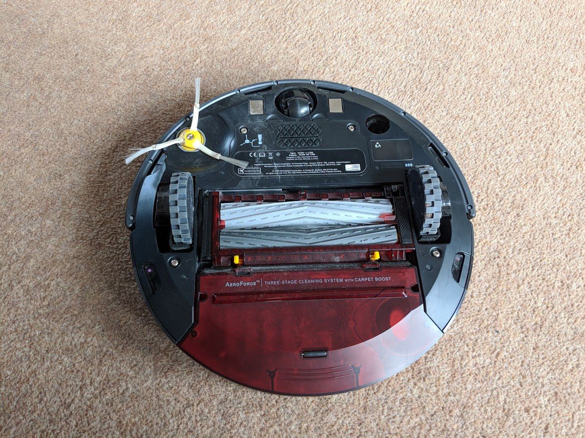 iRobot Roomba 980 robot vacuum cleaner review - Gearbrain