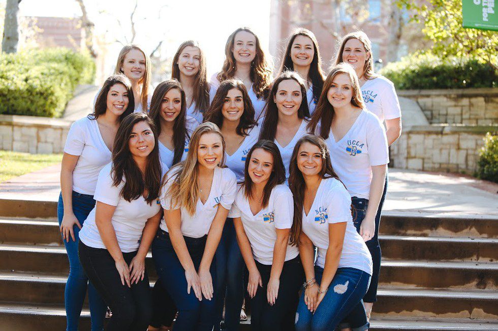 5 Reasons You Should Join A Sorority