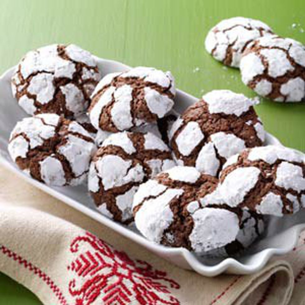 Top 10 Holiday Cookies You Want In Your Oven