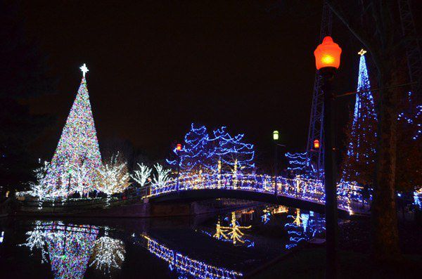 10 Holiday Attractions In And Around Pittsburgh