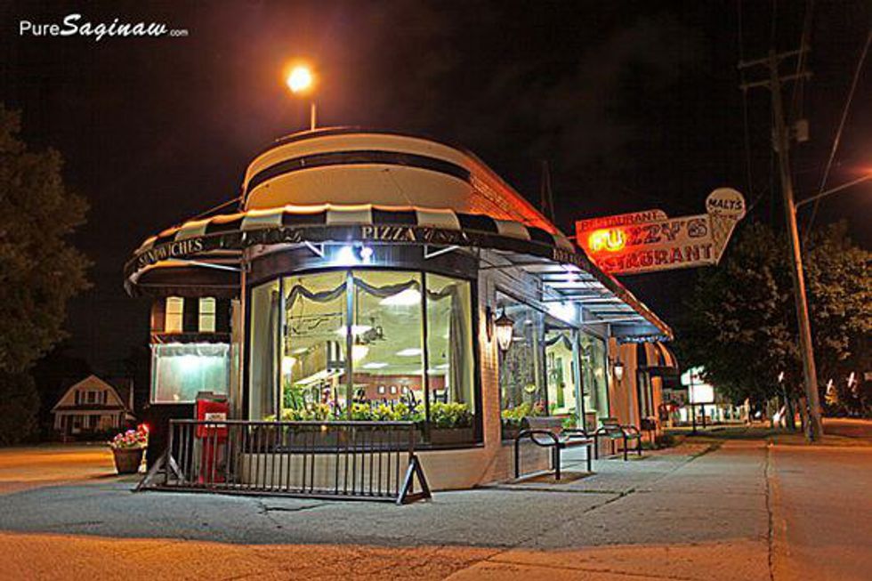 5 Local Hidden Treasures To Eat At In Saginaw, MI