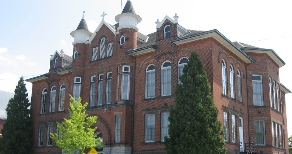 14 Things You ACTUALLY Learn In Catholic High School