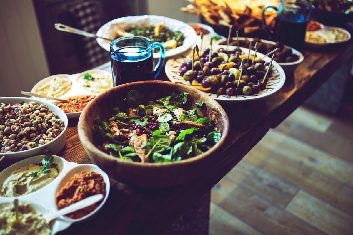 10 Friendsgiving Appetizers You Better Hope Your Guests Will Bring This Year