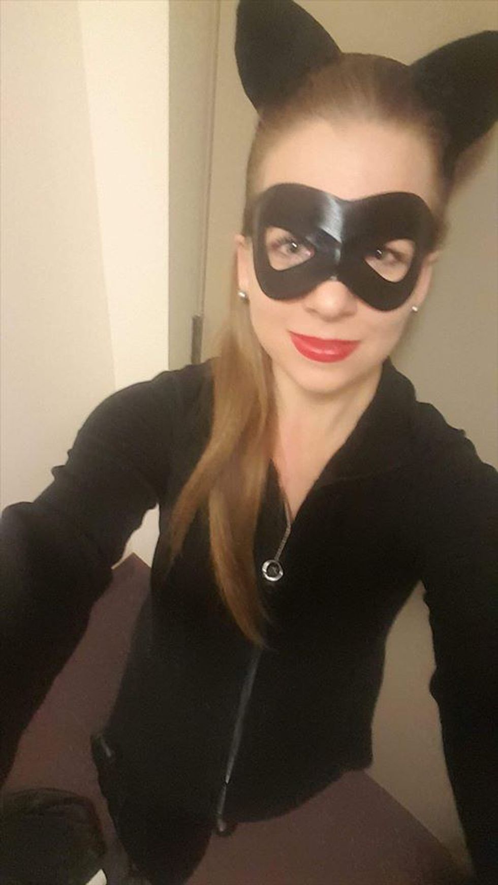 5 LastMinute Halloween Costumes For The Girl Who Just Wants To Stay Warm