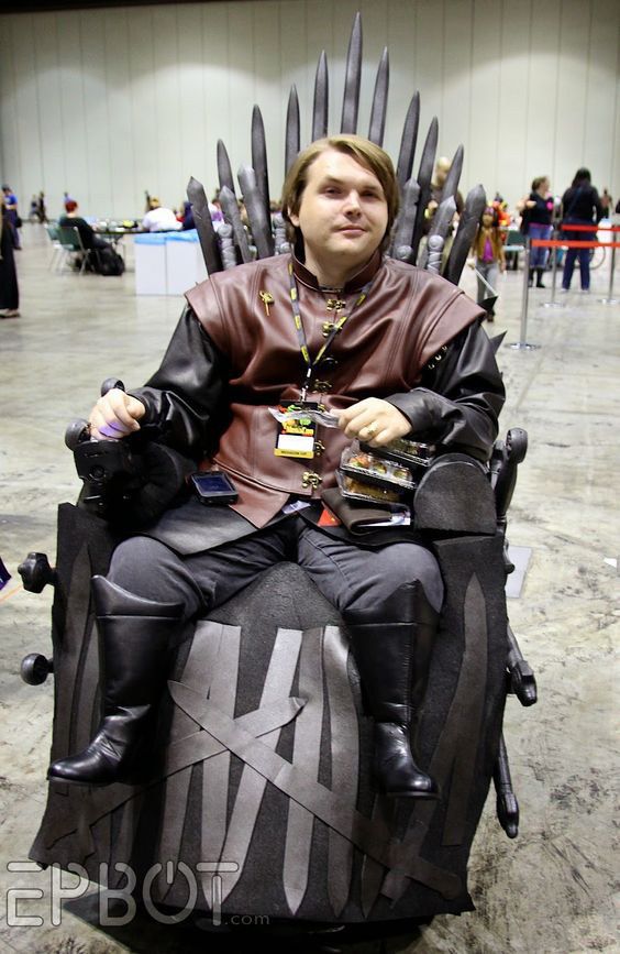 12 Brilliant Wheelchair Halloween Costumes   Img 