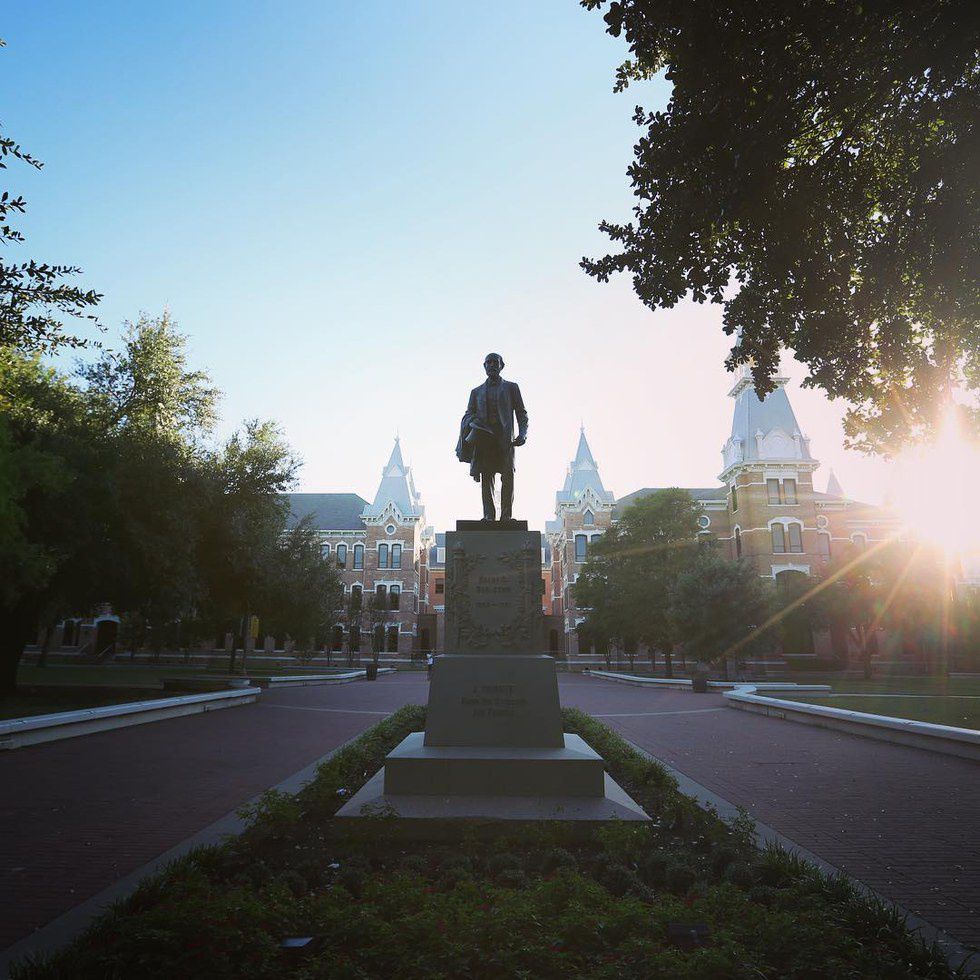 20 Beautiful Photos of the Baylor Campus