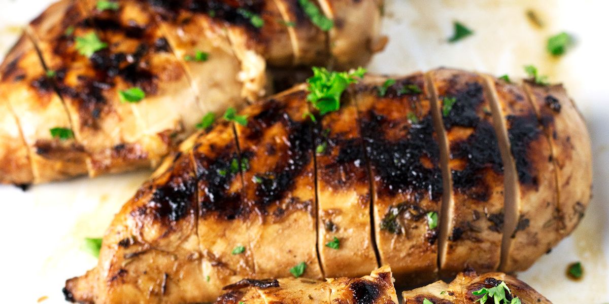 Best & Juiciest Grilled Chicken Breasts - My Recipe Magic