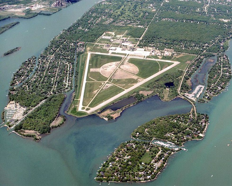 12 Signs You Grew Up In Downriver, Michigan