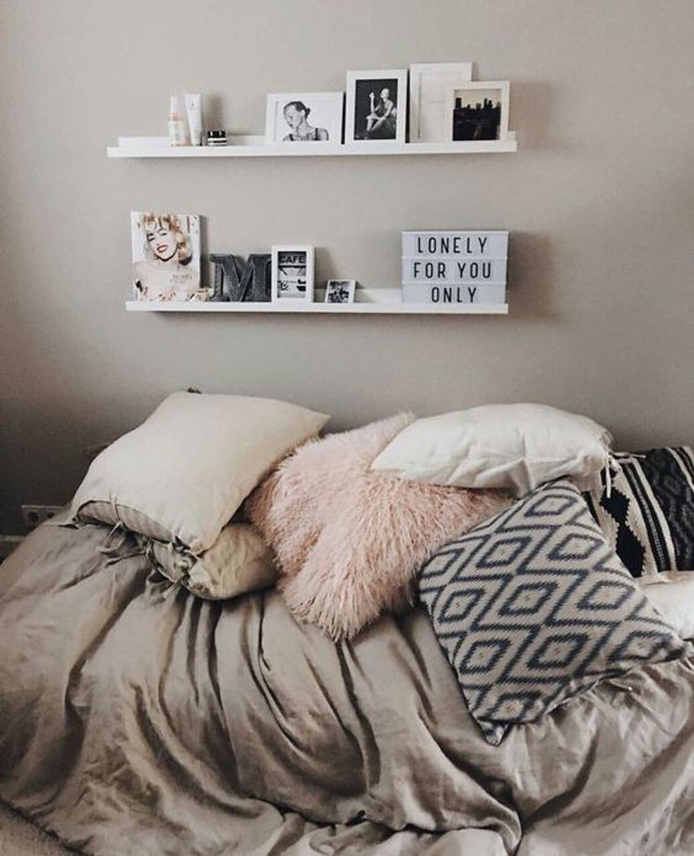 10 Ways To Make Your Dorm Room More Cozy