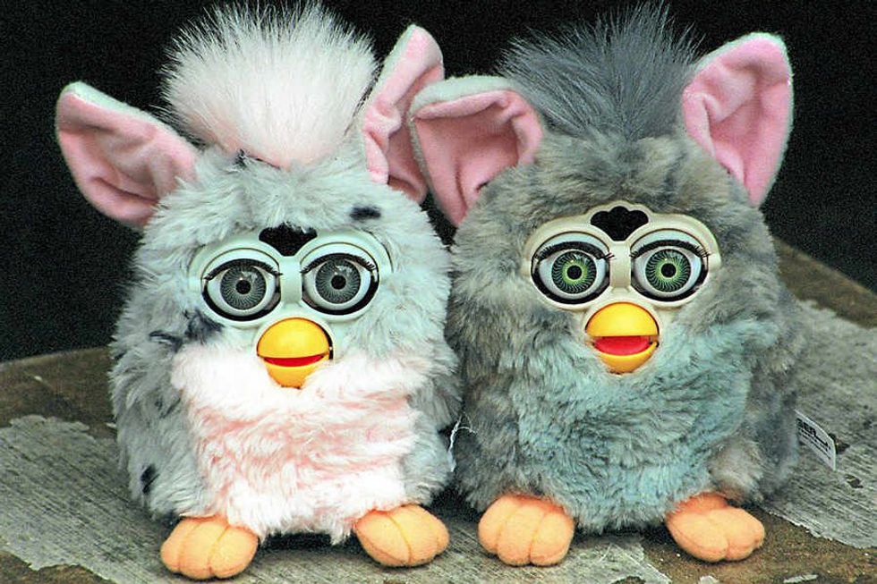 11 Weird Toys Millennials Had As Kids