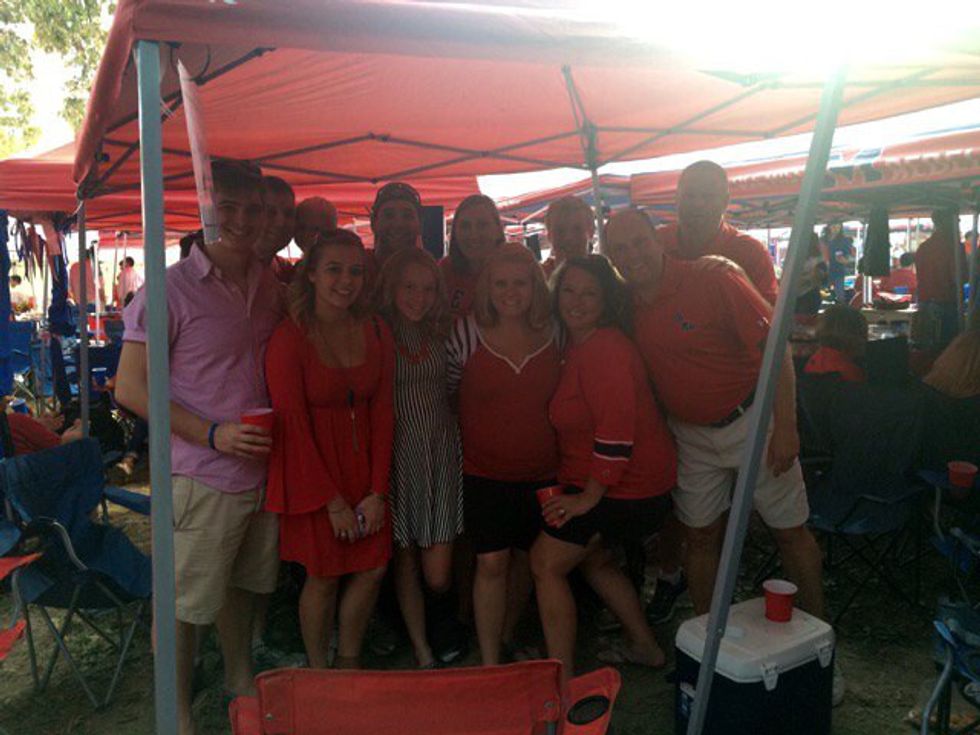 6 Reasons A Close Knit Family Is The Best Family