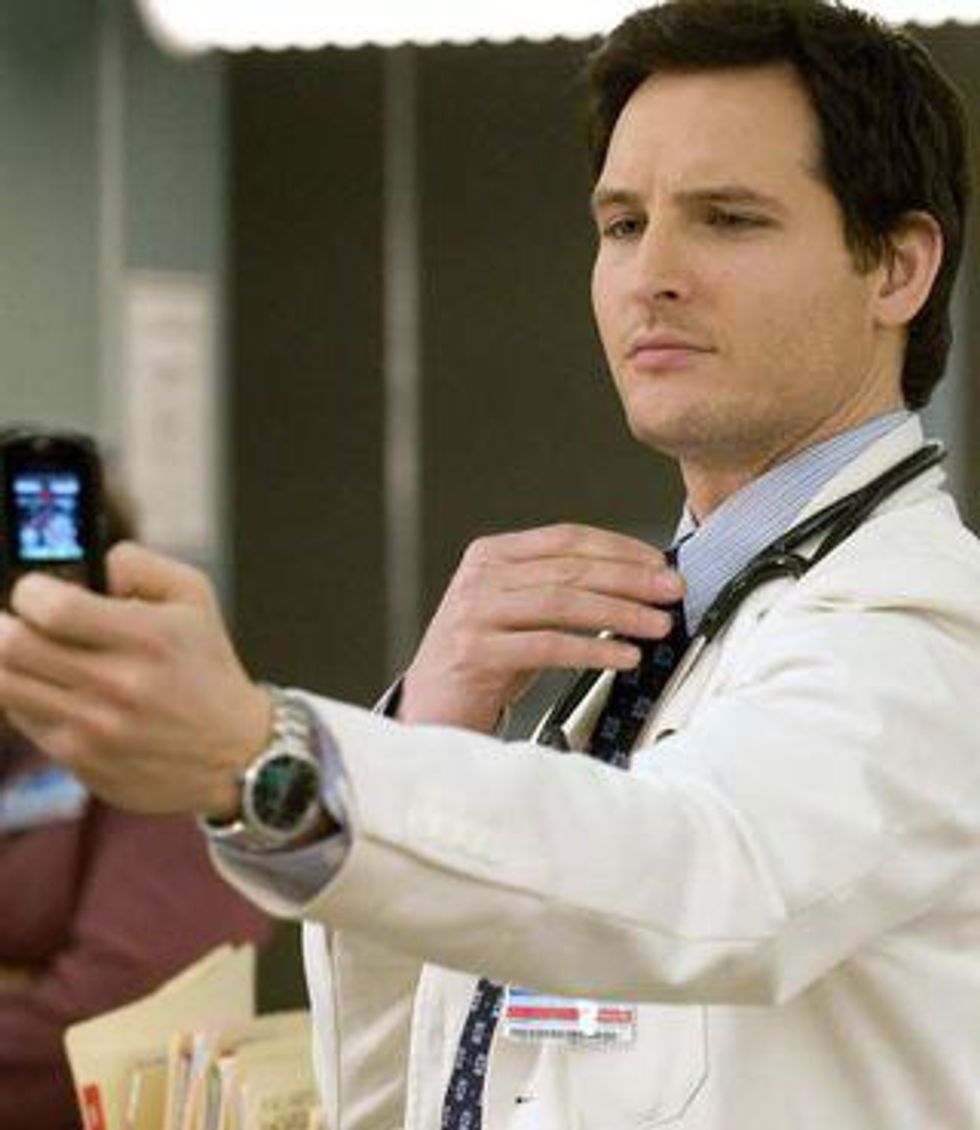 16 Of The Greatest Fictional Doctors