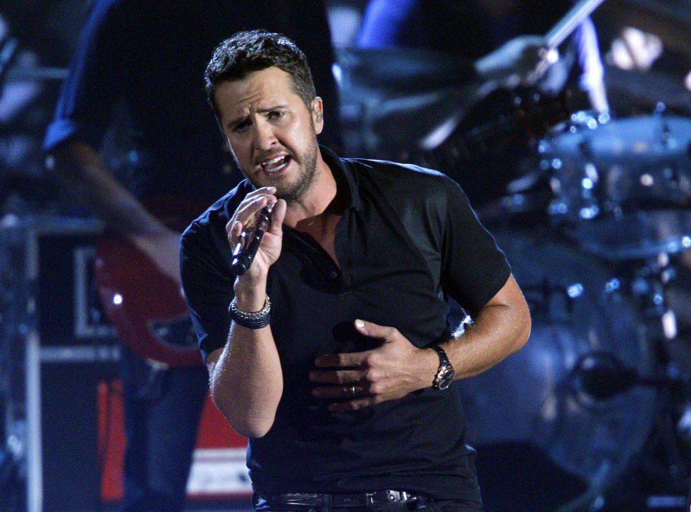 5 Phenomenal Yet Unappreciated Luke Bryan Songs