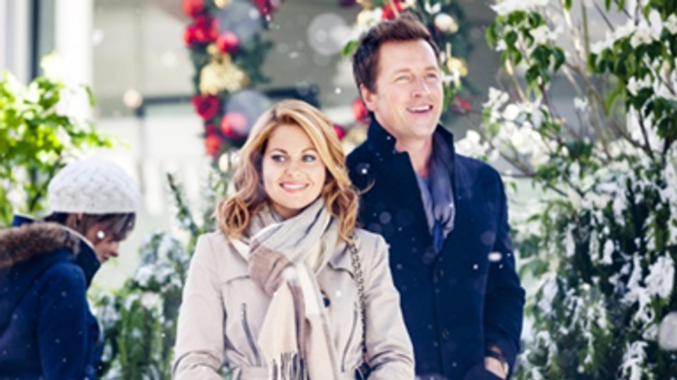 8 Must See Hallmark Christmas Movies