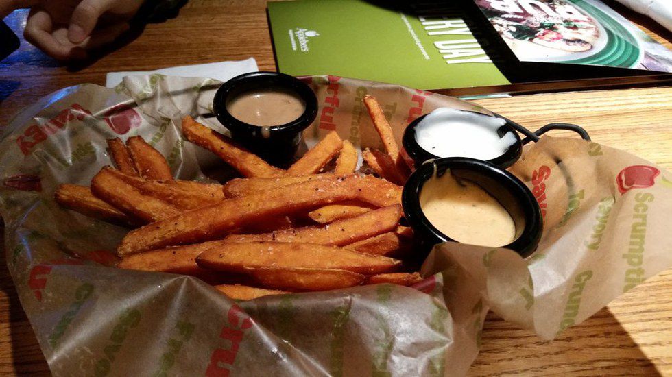 10 Reasons Why Applebee's is the Best