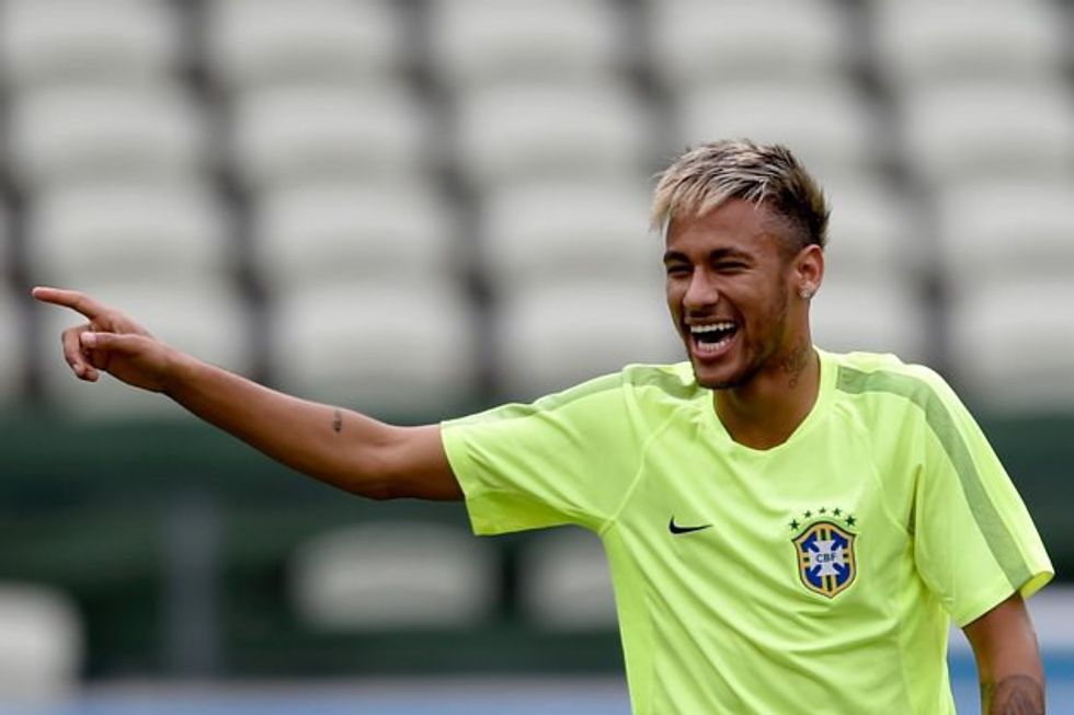 Top 10 Best Haircuts From Soccer Players Soccer Players Haircut 2013