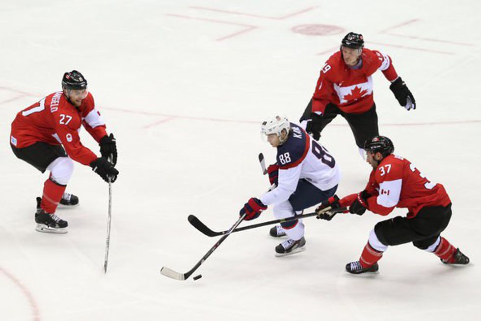 best way to watch hockey