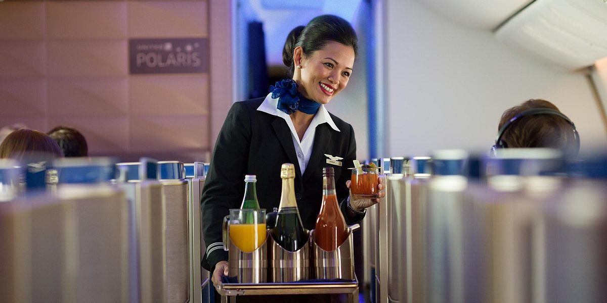 Fly with us: A guide to becoming a United flight attendant ...