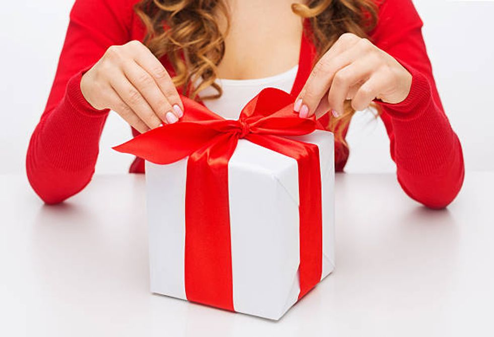Gift Guide for the non-toxic beauty guru