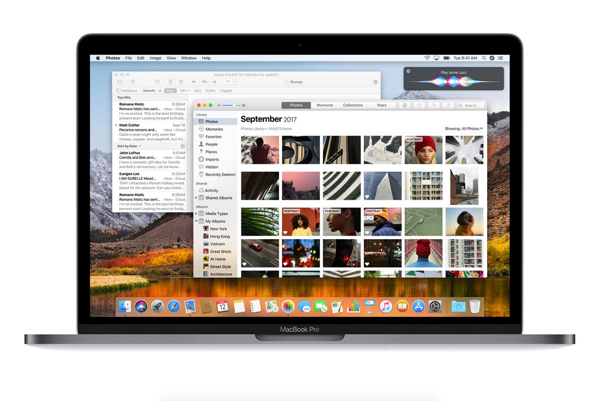 Apple MacBook Pro photo