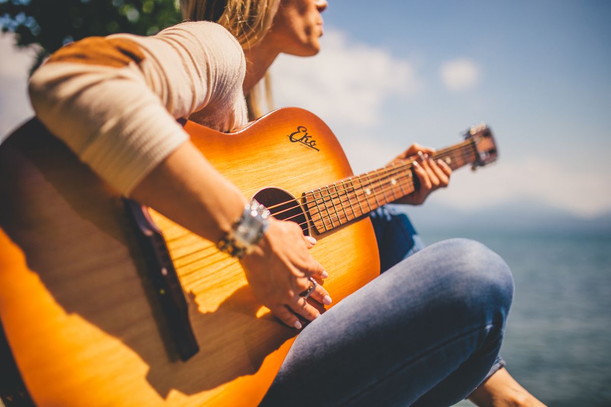 4 Examples Of Music Therapy In Everyday Life