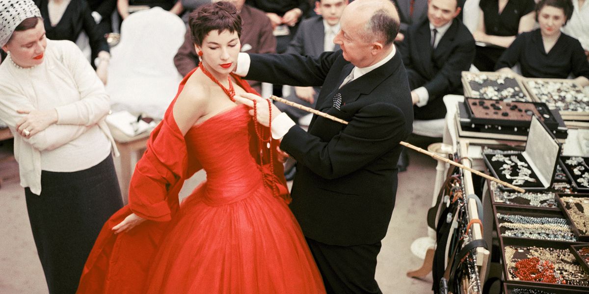 19 Vintage Photos Celebrating Dior's 70th Anniversary